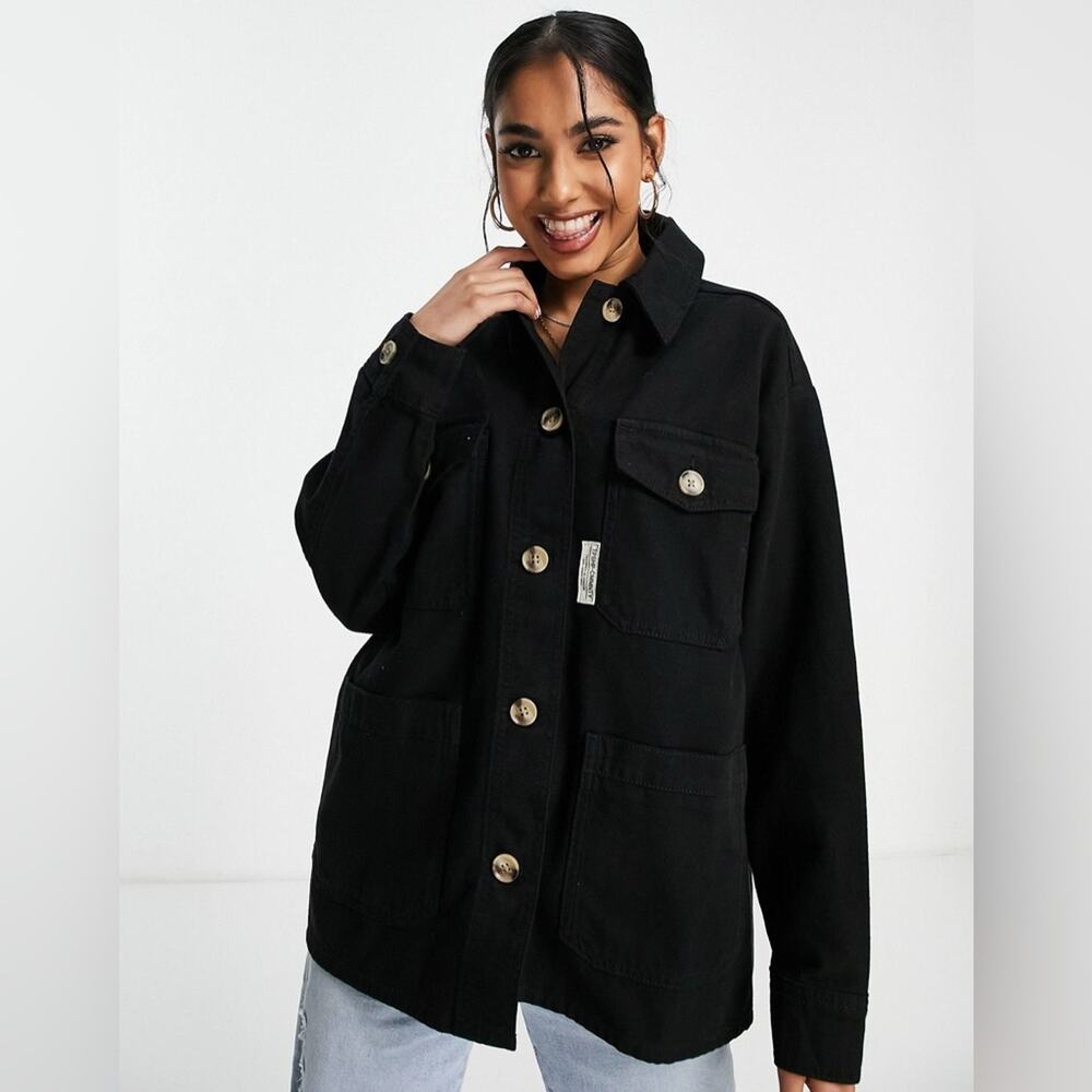 Topshop Petite oversized lightweight shacket with woven label size 0-2. (B23)